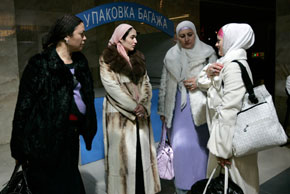 Rusya’nın Voronej kentinde polisin “Müslüman denetimine” halk tepki gösterdi