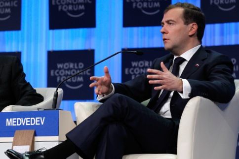 Medvedev Davos'ta konuştu: Rusya'nın kimseden ders almaya ihtiyacı yok