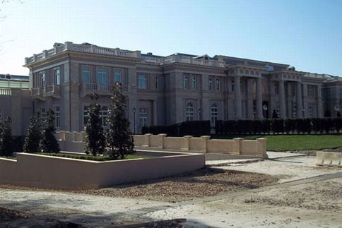 "Putin'in sarayı" 350 milyon dolara Rus oligarka satıldı