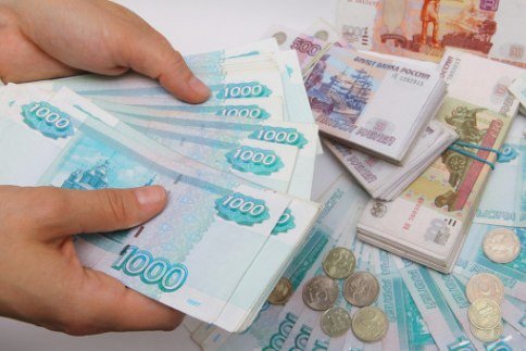 Rusya enflasyonu kontrol için faiz oranlarını artırdı, ruble güçlendi