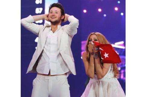 Moskovalı Azerilerin Eurovision sevinci tıklama rekoru kırıyor