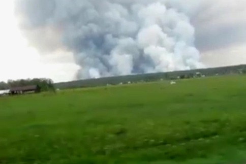 Rusya'da askeri depoda patlama: 2 bin 500 kişi tahliye edildi