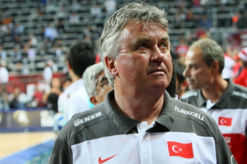 Abromoviç, Hiddink'i Türkiye'den isteyecek