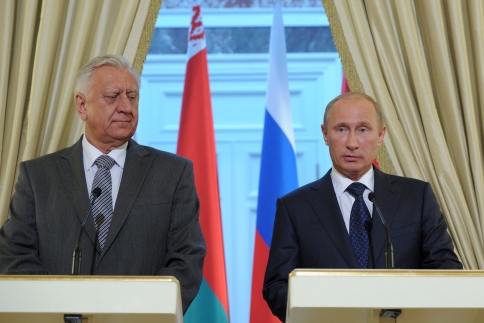 Putin’den Belarus’a ucuz gaz, Ukrayna’ya ret