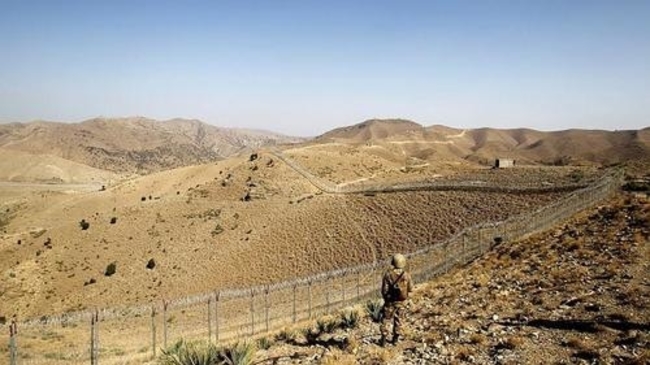 Aşkabat, Afgan Türkmenlerinin ilticasını önlemek için sınıra duvar örüyor