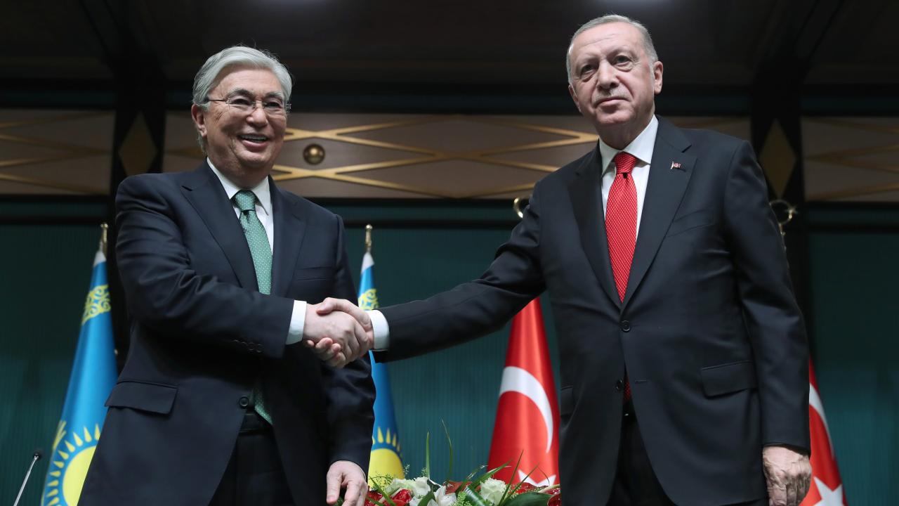 Kazakistan ile Türkiye arasında 15 anlaşma imzalandı