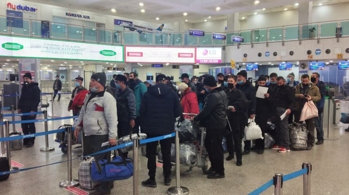 Rusya, ülkeye girişi yasaklanan 158 bin göçmenin yasaklarını affetti