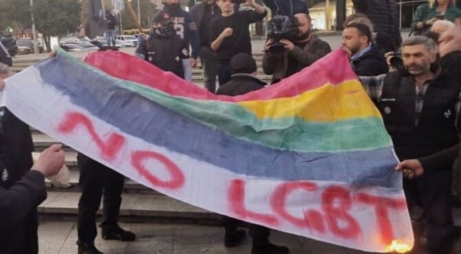 Gürcistan, LGBT Propagandasını Yasaklayan Tasarıyı Kabul Etti