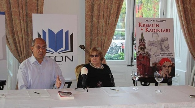 Rus yazar Vasilyeva, İstanbul'da okurları ile buluştu