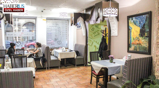St. Petersburg'da Türk Restoranı "Antalya Cafe" açıldı