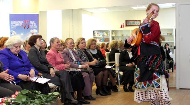 Rus-Türk Kültür Merkezi Rus iş kadınlarını ağırladı