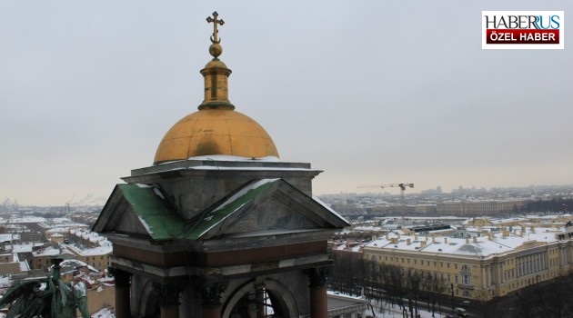 Rus kilise ikonu hilalin üzerinde haç'ın sırrı çözüldü