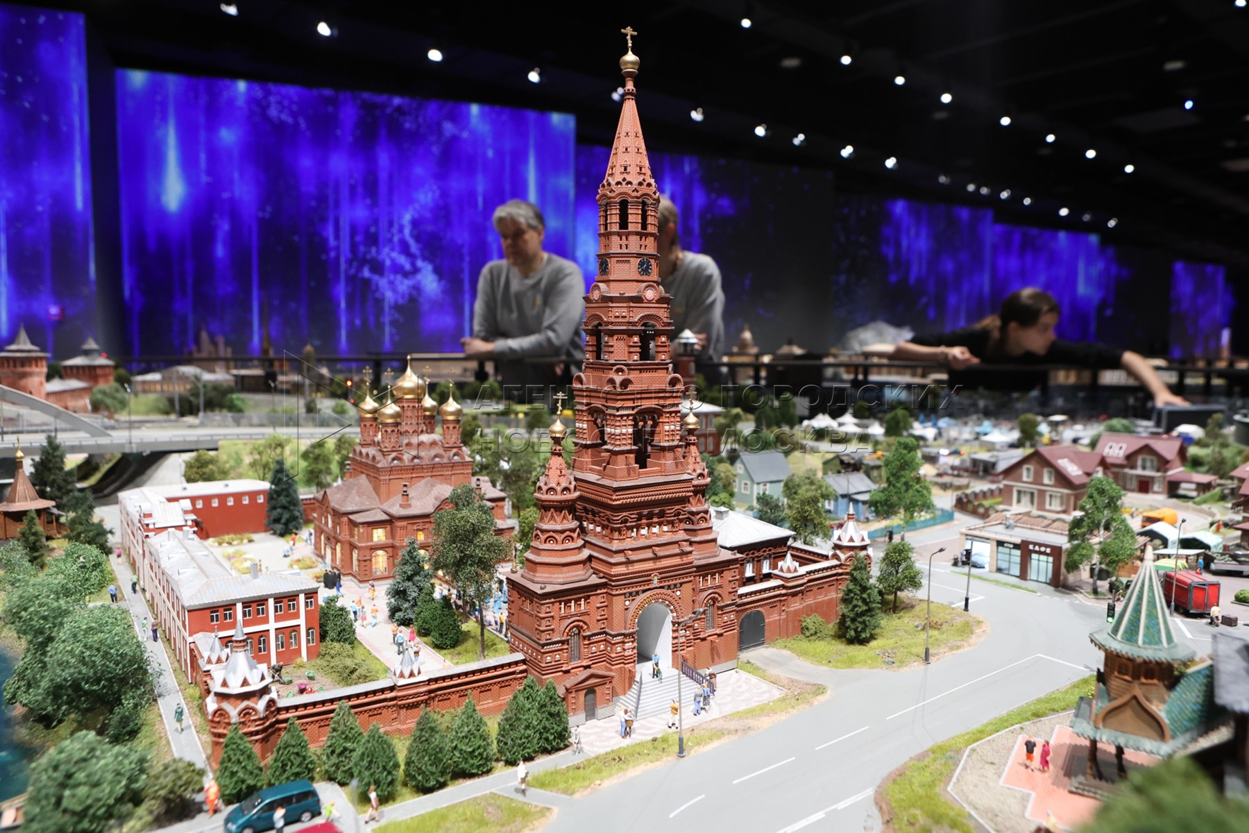 VDNH'de Yeni Bir Müze: 'Devasa Minyatür Rusya' Açıldı