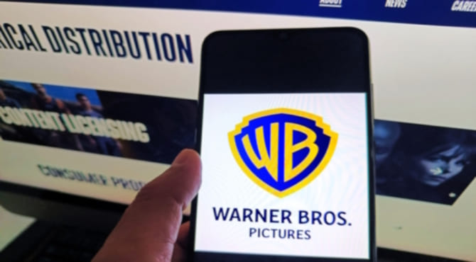 Warner Bros., Rusya’da Film Gösterimlerini Yasaklıyor