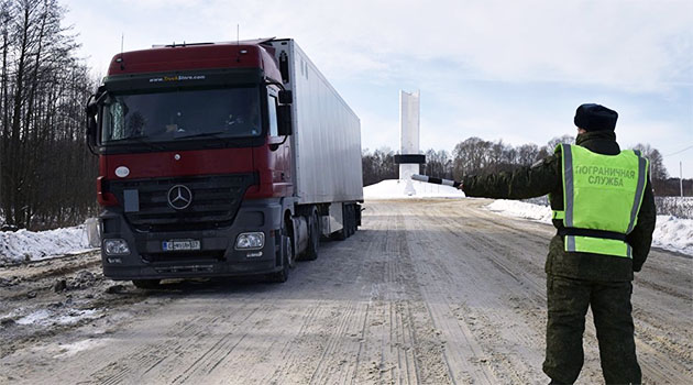 Belarus üzerinden Rusya'ya sokulmaya çalışan Türk domateslerine el koyuldu