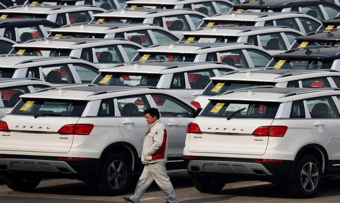 Çin otomobillerin ortalama fiyatı 3 milyon rubleyi aştı