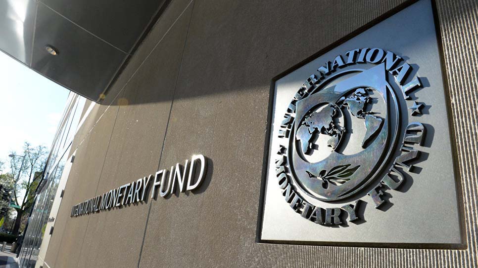 IMF'den Ukrayna'ya 14 ay vadeli 3,9 milyar dolarlık kredi