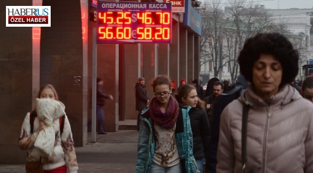 Rusya rubleyi serbest bıraktı, rezervler korunacak
