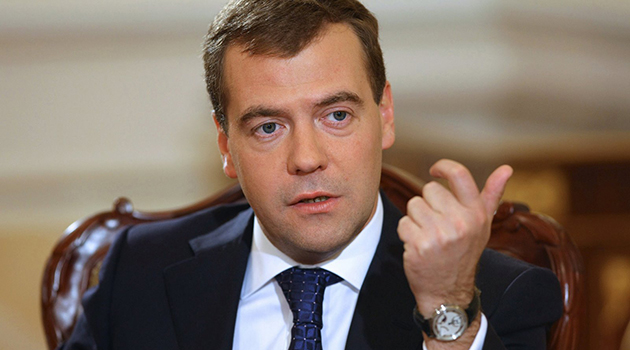 Medvedev: Rusya ekonomisinin en zor dönemi geride kaldı