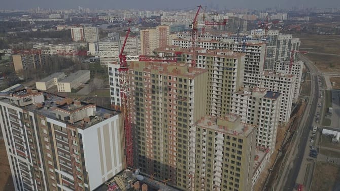 Moskova'da Yeni Bina Fiyatları Düşüşe Geçti: İşte Detaylar