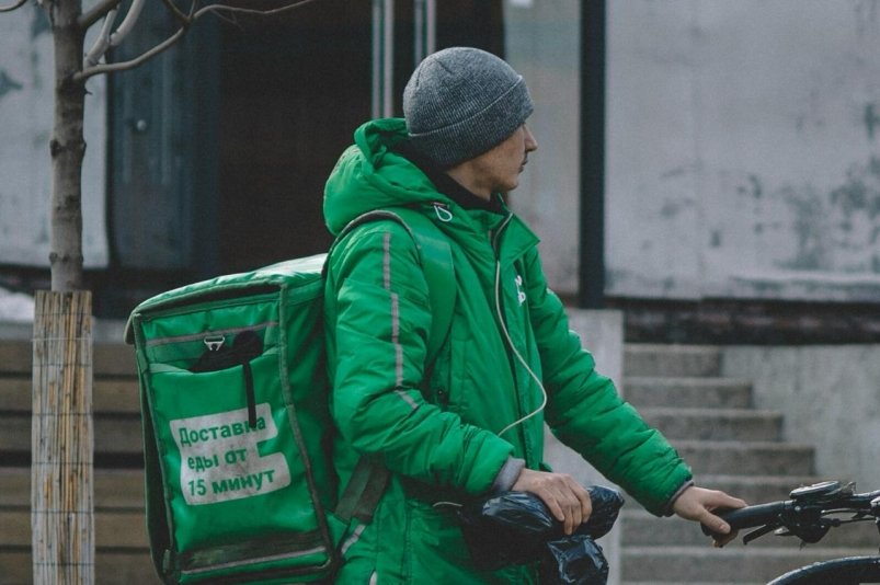 Moskova'daki Kuryelerin Günlük Kazancı 20 Bin Rubleye Ulaştı