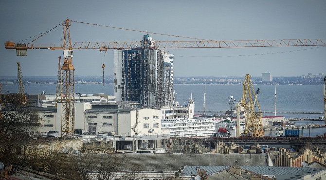 Odessa ve Çornomorsk Limanlarına Saldırı: 4 Gemi Vuruldu, Terminal Devre Dışı