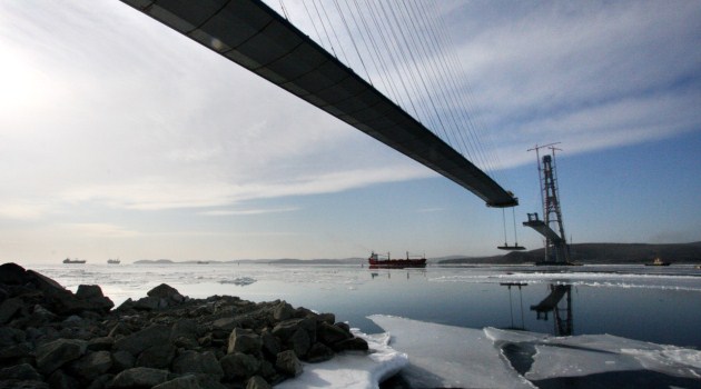 Rusya 10 milyar dolara 7 kilometre uzunluğunda köprü yapacak