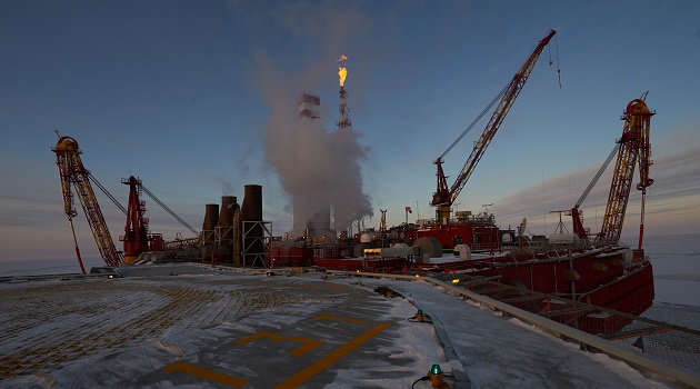 Rusya petrolün 30 dolara düşme ihtimaline hazırlık yapıyor