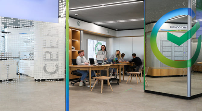 Ruslar Nakite Geçti; Devlet Bankası Rahatsız Oldu