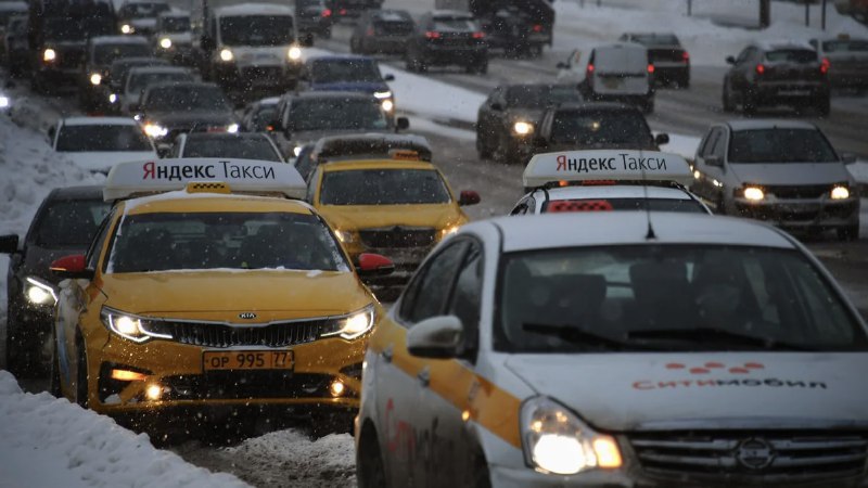 Rusya genelinde taksi fiyatları zamlandı