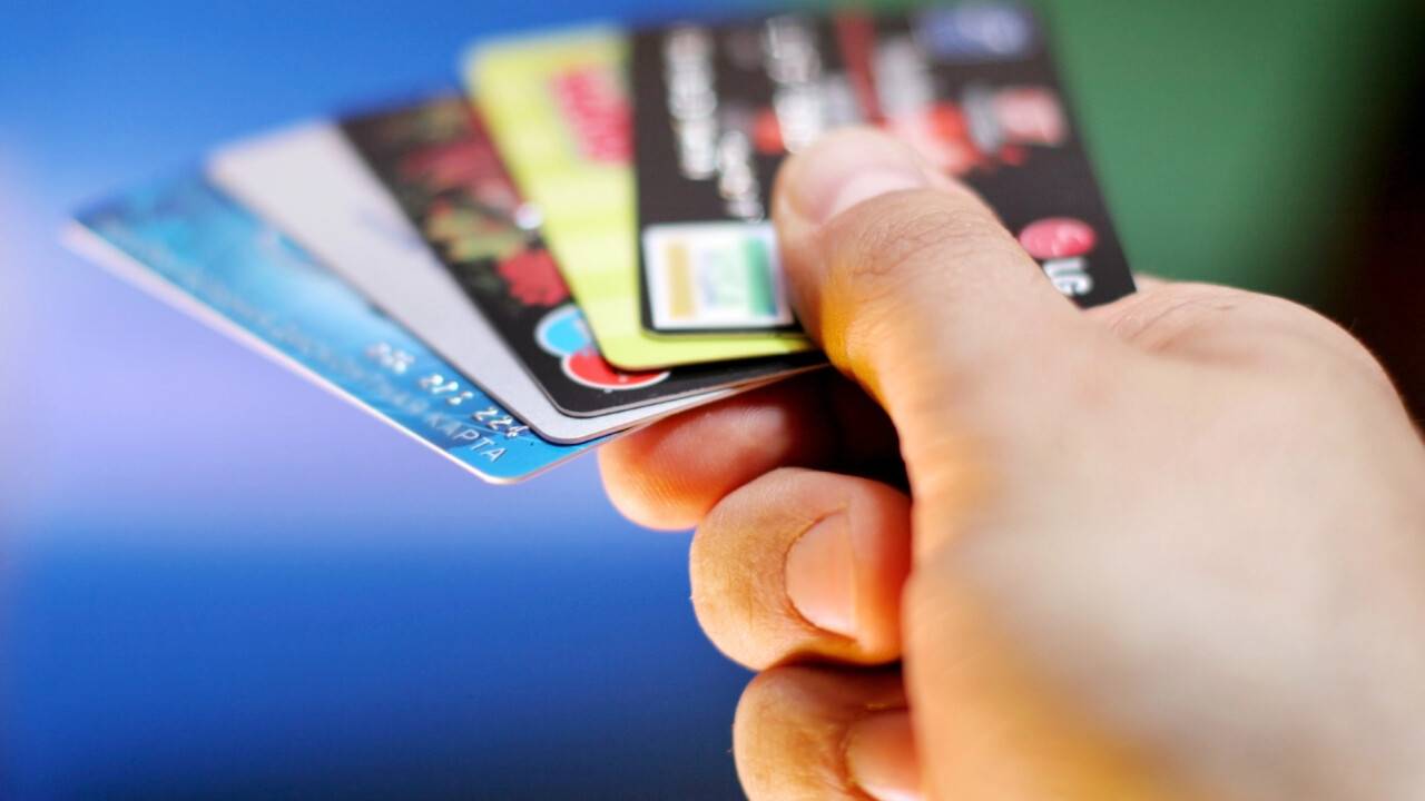 Rusya'da Vatandaşlara Banka Kartı Sınırlaması Geliyor