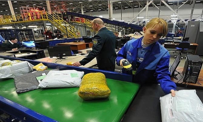 Rusya'da Yurt Dışından Gelen Kargo ve Paketlerde Gecikme Yaşanıyor