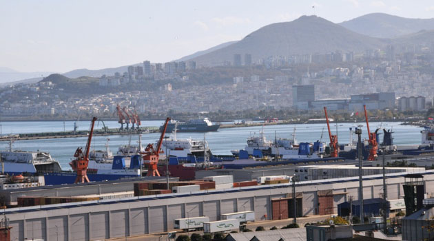 Samsun Limanı'ndaki Rus gemilerine sıkı denetim