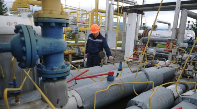 Gazprom: Ön ödeme olmazsa Ukrayna'ya gaz akışı durdurulacak