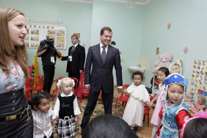 Medvedev, “Sovyetler eğitimde ayrımcılık yaptı”