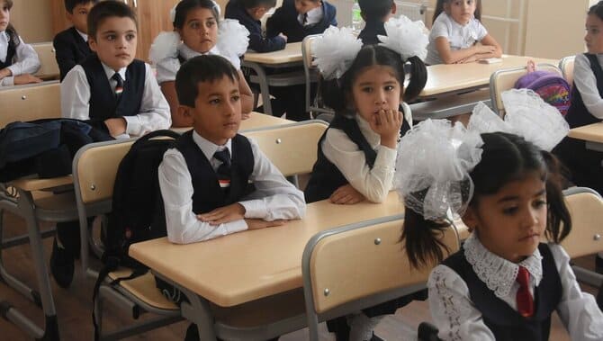 Özbekistan, Rusya’da çok sayıda kreş ve okul açmak istiyor