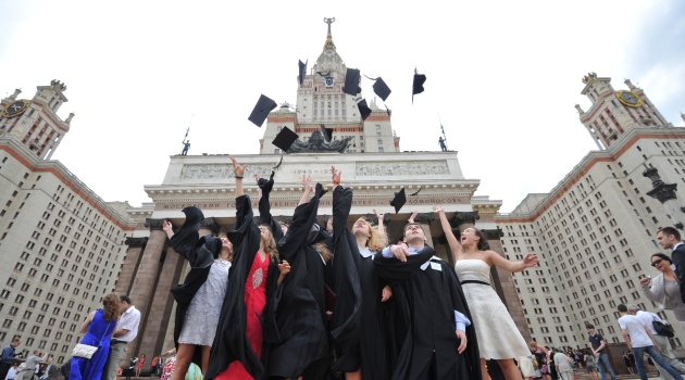 Rusya yabancı öğrenciler için cazibe merkezi olmak istiyor