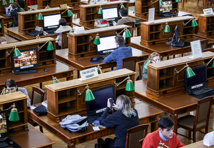 Rus Üniversitesi Yapay Zeka Yüzünden Diploma Tezi Sistemini Kaldırdı