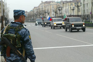 Çeçenistan'da polis konvoyuna saldırı: 5 polis öldü