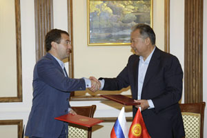 Özbekistan, Kırgızistan’a yeni Rus üssü kurulmasına tepkili