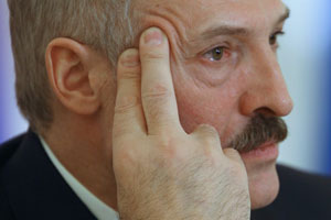 Lukaşenko: Rusya’dan ya da Avrupa’dan hediye beklemiyoruz