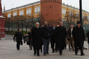 Şahin ve TBMM heyeti Kızıl Meydan ve Arbat’ı gezdi