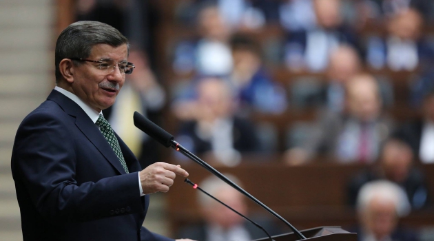 Davutoğlu: Rusya, rejim, PKK ve YPG el ele tutuşmuş...