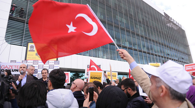 Dünya basını: Türkiye'nin en büyük gazetesine kayyım atandı