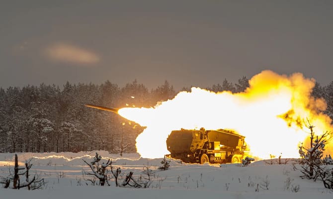 ABD’den Kiev’e ‘HIMARS saldırılarında uzun menzil’ izni