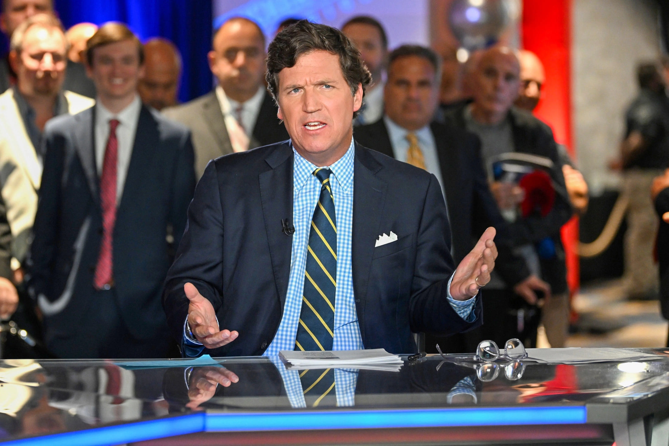 ABD'li Gazeteci: "İmparatorluğa Dönüşen ABD, Büyük Bir Savaşa Hazırlanıyor"