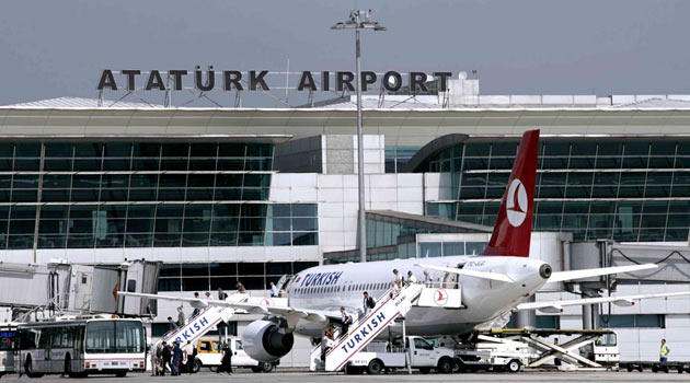 Kommersant: Rusya, Türkiye ve bazı ülkelerin havalimanlarıyla ilgili bilgi istedi