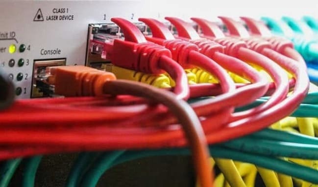 Bir haftada Rusya’da 15 bin internet sitesi erişime kapatıldı