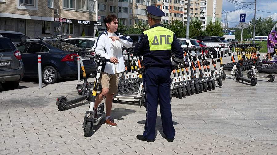 Elektrikli Scooter'da Bu Kuralları İhlal Edene Ceza Yağacak