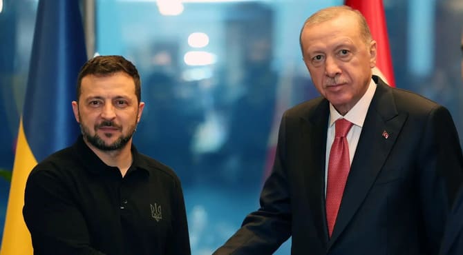 Erdoğan Zelenskiy İle 'Ukrayna'nın Yeniden İmarını' Görüştü